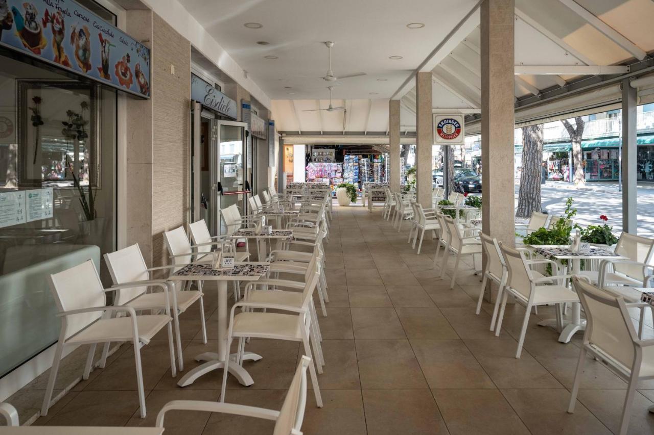 Hotel Eraclea 3*